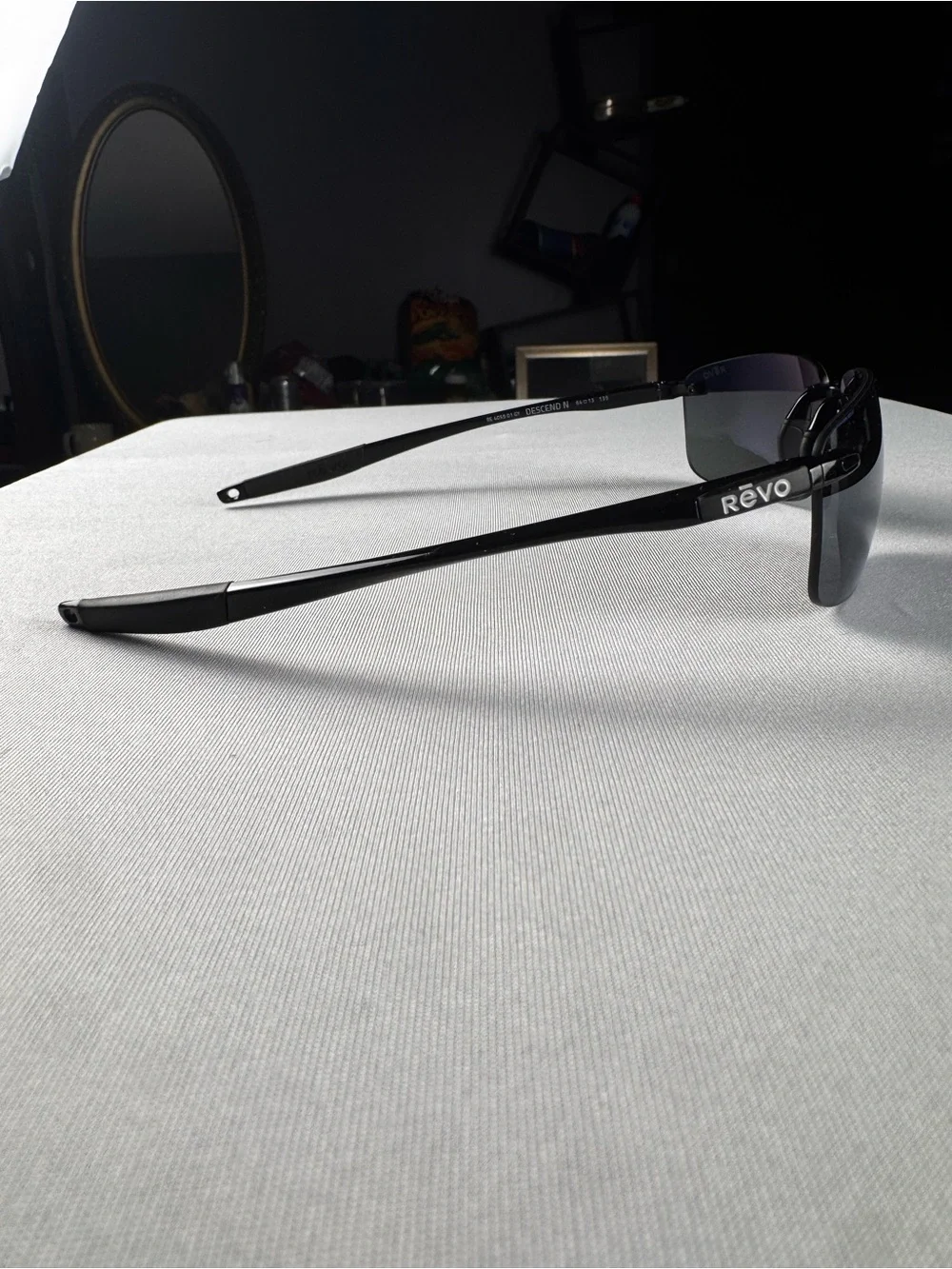 *NEW! REVO Re4059 Descend N Serilium Polarized 01 GY Shiny Black/Grey No Case